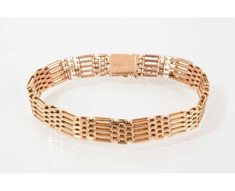 Edwardian 15ct gold gate bracelet with concealed clasp, 20cm.24 grams