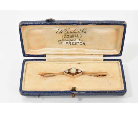 Edwardian diamond and opal bar brooch in platinum setting on yellow gold bar, 62mm, in caseGood condition, not hallmarked, ap