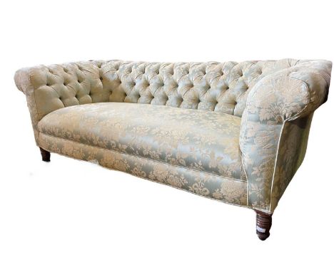 Victorian Chesterfield settee with buttoned upholstery on turned front legs, 193cm wide