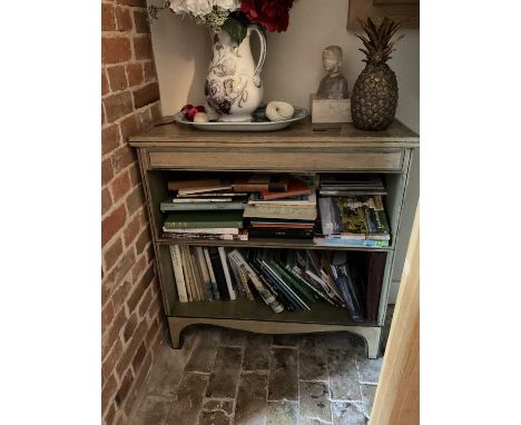 Regency painted open bookcase, with two open shelves, 84cm wide x 33cm deep x 87cm highCondition is basically good and ready 
