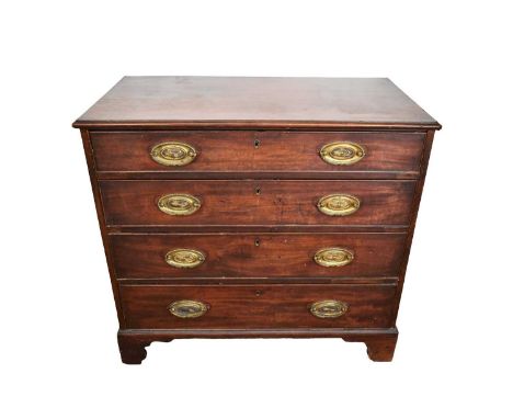 George III mahogany small chest of four long graduated drawers, on bracket feet, 87cm wide x 47cm deep x 80cm high
