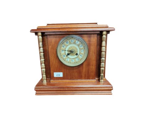 VINTAGE MANTLE CLOCK 