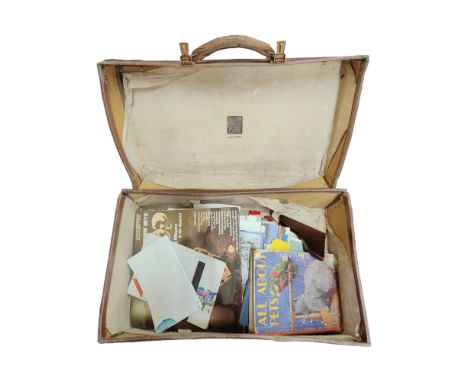 VINTAGE SUITCASE &amp; CONTENTS 