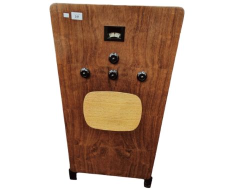 VINTAGE FLOOR STANDING MURPHY RADIO 
