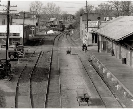 Evans, Walker -- "Railroad Station, Edwards, Mississippi". 1936/printed 1976 by the Library of Congress from the orginal nega