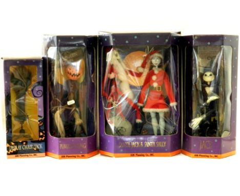 Nightmare before Christmas large scale figures (box 42cm). Pumpkin King, Santa Jack and Santa Sally, Jack and display chair f