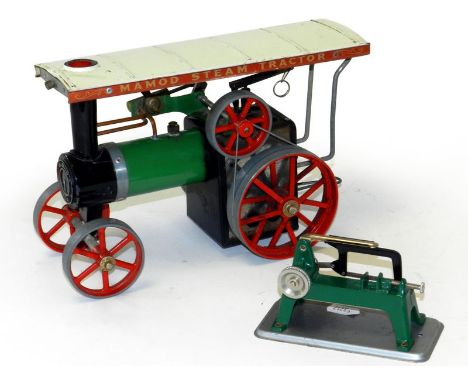 Mamod TE1A live steam Traction Engine with meths burner tray, and Wilesco M60 Bow Hack saw and Vice accessory. with meths bur