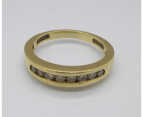 A 9ct gold and diamond ring, 2.2g, K