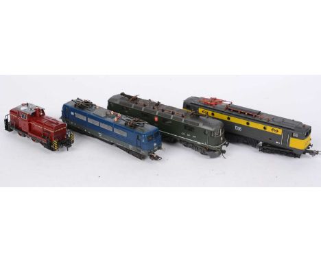 HO-gauge Continental European electric/diesel locomotives, including: an ICE three-unit train by Marklin, and others by Sleis
