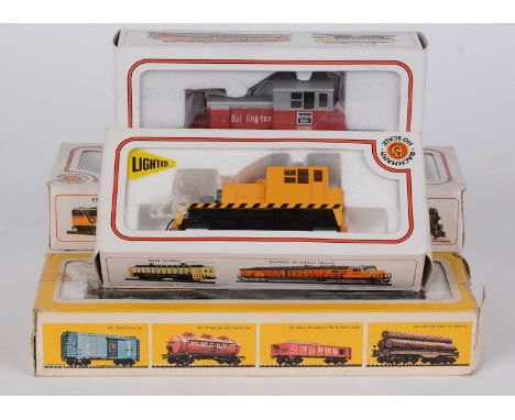 Bachmann eight shows gauge model locomotives, all American-Outline diesel electric, boxed.