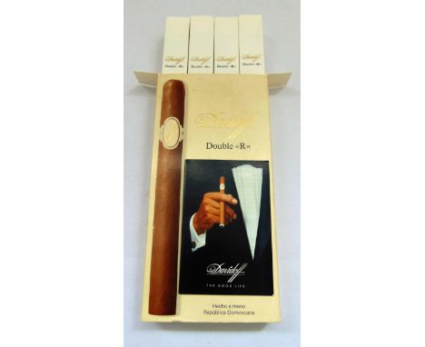 A box of four Davidoff double R cigars