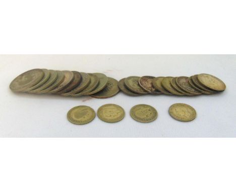 A quantity of pre 1947 GB silver coins to include florins, two shillings, shillings and sixpences, approx total weight 177g