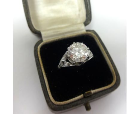 A diamond solitaire ring, set in platinum approx 2.00 carats, finger size L.