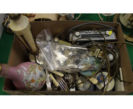 Assorted miscellaneous items to include two lamp bases, assorted electro-plated cutlery, a Roberts radio, a glass jelly mould
