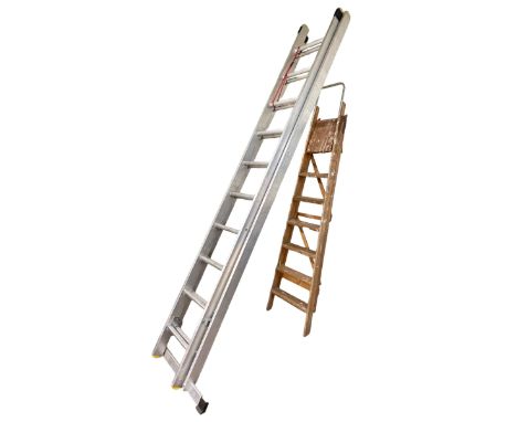 Aluminium double extension ladder and pair wooden platform steps (2).