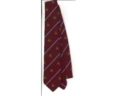 World War Two 617 Squadron tie that belonged to veteran Dambuster Frank Appleby. This came from the collection of Jim Shortla