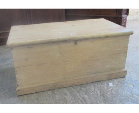Late 19th century pine trunk with metal loop carrying handles.  (B.P. 21% + VAT) 