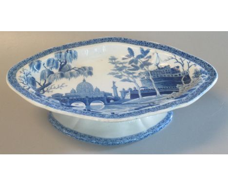 19th century Spode blue and white transfer printed lozenge shaped pedestal comport or stand, decorated with Tibor design. Tra