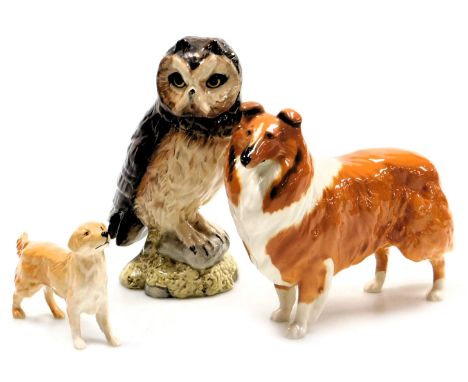 A Beswick pottery collie dog "Lochinvar of Lady Park", a further figure of a Golden Retriever, and a Royal Doulton short-eare