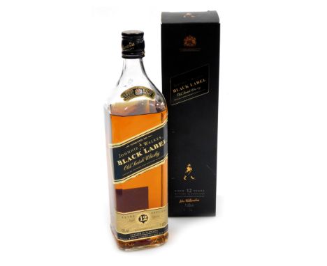 A bottle of Johnnie Walker Black Label Old Scotch whisky, aged 12 years, 1ltr, boxed.