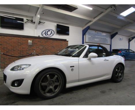 Make &amp; Model: Mazda MX-5 I 20th AnniversaryDate of Reg: NJ60 HBEColour: Whitecc: 1798MoT: 03-09-2022Fuel Type: PETROLMile