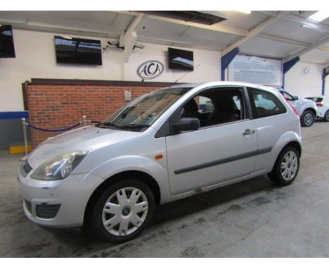 Make &amp; Model: Ford Fiesta StyleDate of Reg: DN08 ZXCColour: Silvercc: 1242MoT: 09-08-2022Fuel Type: PETROLMileage: 123kTr