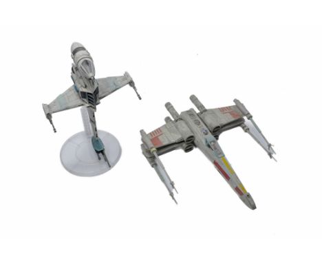 Star Wars comprising scale models of a B-Wing Star Fighter and X-Wing Star Fighter. 