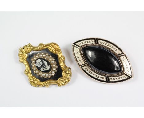 A 9ct yellow gold and banded agate lozenge mourning brooch, approx 50 x 30mm together with another 19th century, yellow-metal