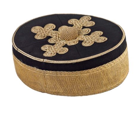 4th Queen’s Own  Hussars Victorian / Edwardian Officer’s pillbox CapA good example of dark blue Melton cloth ornamented with 