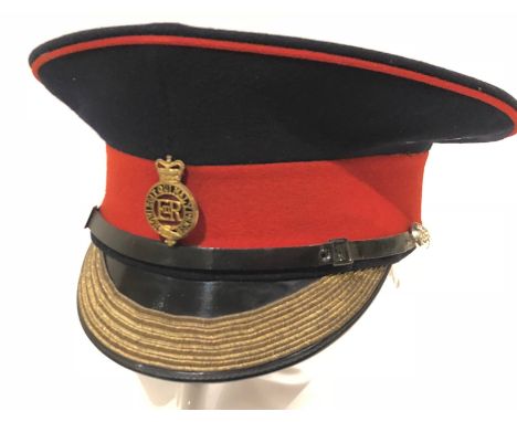 Royal Horse Guards Warrant Officer 1 Dress Cap.A post 1953 example dark blue body with scarlet cap band mounted with a gilt a