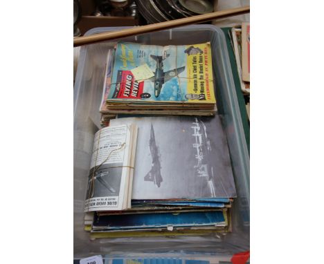 Vintage magazines relating to aviation, flying review, flight, Royal Observer Coins journals and other items 