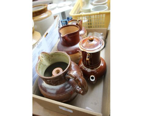 3 Doulton Lambeth style pouring jugs, ceramic teapot strainer and ornamental animal