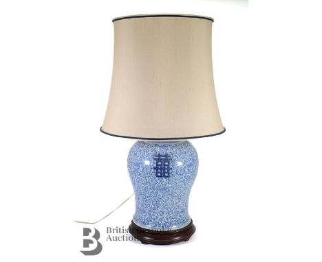 Chinese blue and white lamp base, early 20th century Republic Period, with a double happiness symbol, approx 77 cms including