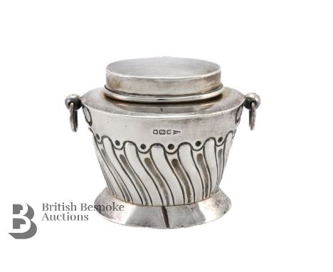 Edward VII silver twin-handled caddy, Sheffield hallmark, dated 1908, mm Walker &amp; Hall, approx 137.3 gms. The oval caddy 