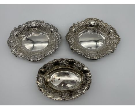 Three Hallmarked Silver Bon-bon Dishes. 
Total Weight 232gr. 