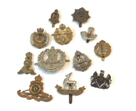 12 Vintage Military cap badges Inc  WW1 WW2 etc 