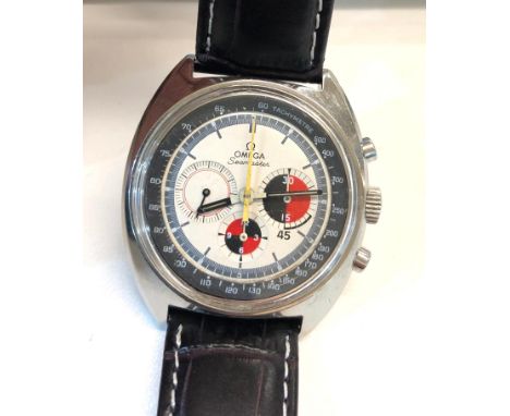 Vintage Gents Omega Seamaster chronograph soccer timer watch winds and ticks in good overall condition 