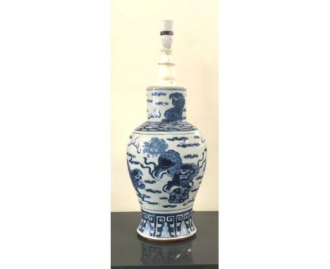 Large antique chinese blue and white vase lamp conversion,&nbsp;The vase has been holed, looks in good condition, age related