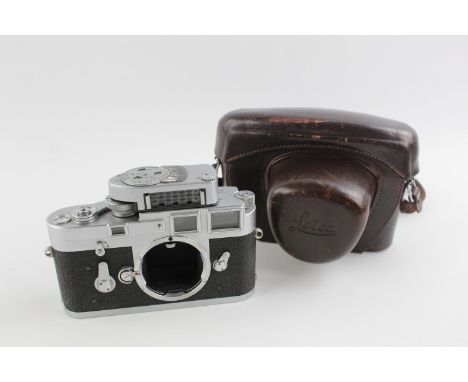 Leica M3 Film Camera DBP Ernst Leitz Wetzlar GMBH Serial No.992788 BODY ONLY w/ Leica Meter MC &amp; Original Leather Case  T
