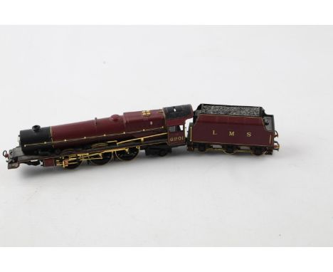 Vintage Hornby limited edition golden Jubilee princess Elizabeth &amp; tender OO gauge,&nbsp;Missing front wheels as shown in