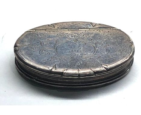 Large early 19th cent continental white metal snuff box measures approx 86mm by 65mm gold gilt lined hallmarks on inside lid 
