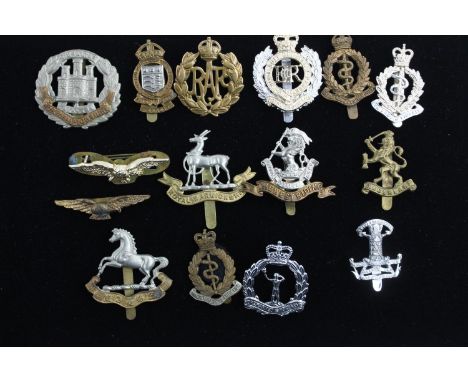 15 Vintage militaryI cap badges Inc WW1 and WW2 