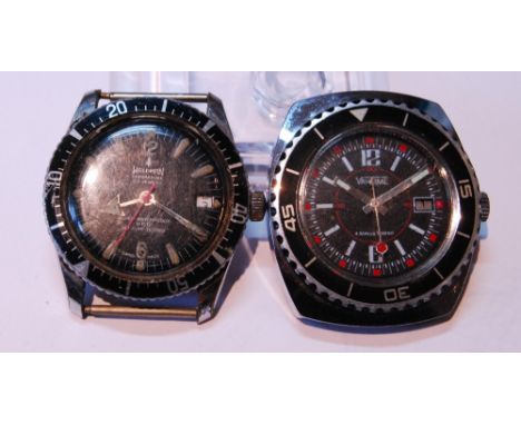Waldman Submarine 23 jewels Super Waterproof 200 manual wind diver's watch, c. 1960s/70s, in stainless steel case with black 