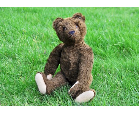 Bruin a rare and fine 1940s Steiff teddy bear with blank button, with brown mohair, brown backed glass eyes, pronounced muzzl