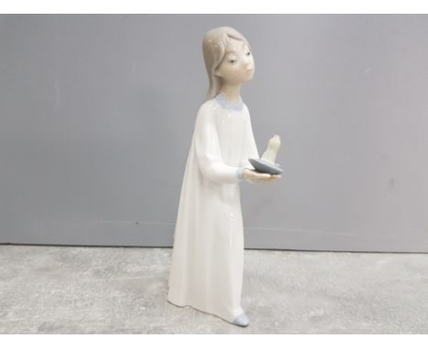 Lladro girl with candle no 4868.