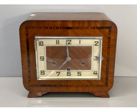 Wooden mantle clock with key