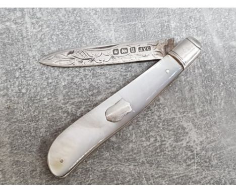 Fancy mother of pearl and hallmarked sheffield silver 1912 fruit knife