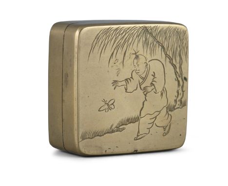 A COPPER ALLOY ‘BIRD AND BUTTERFLY’ PILL BOX AND LID CHINA, CIRCA 1900-1920 Of square shape with round corners. The top of th