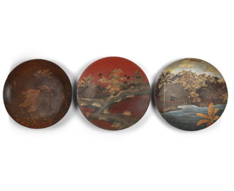 A GROUP OF THREE (3) LACQUERED WOODEN SHALLOW DISHES, ONE SAID TO BE BY NGUYEN SON VIETNAM, 20TH CENTURY The first one depict