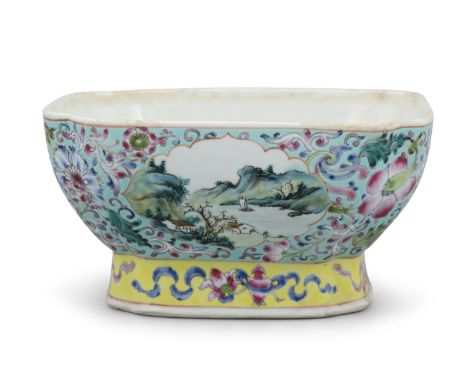 A FAMILLE ROSE PORCELAIN ‘DAOIST LANDSCAPE’ OFFERING BOWL OR STEMP CUP CHINA, LATE QING DYNASTY, LATE 19TH CENTURY Of octofoi